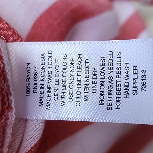 a.n.a. Red and White Striped Top Ruffled Caftan Sleeves Size Large - Picture 3 of 8